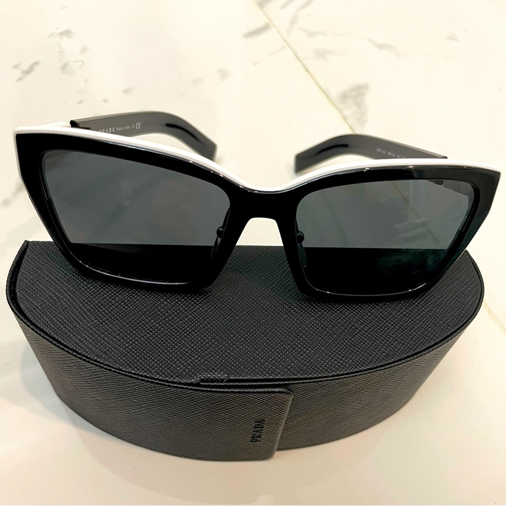 Prada Sunglasses Cat Eye Black and White